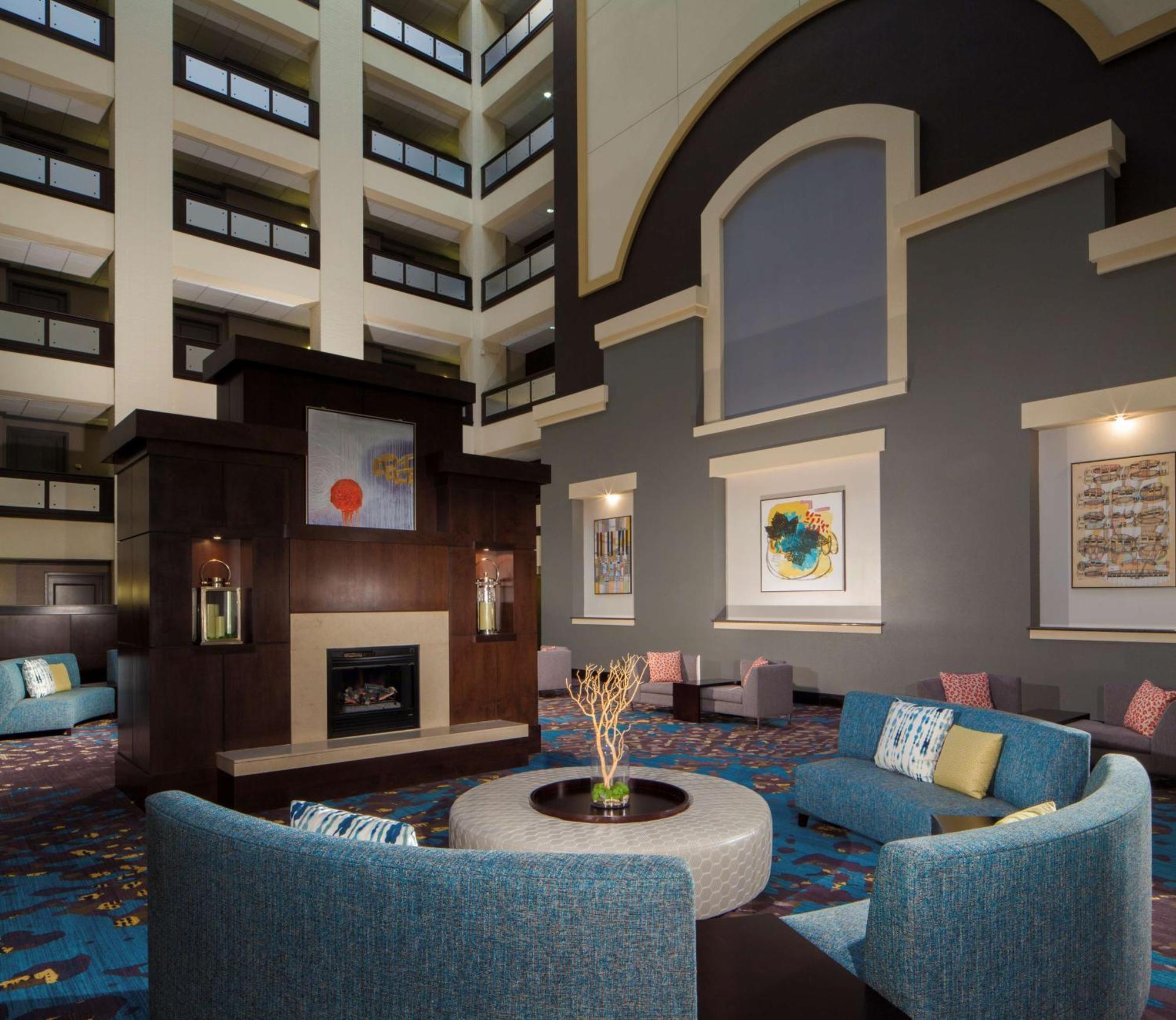 Hilton Garden Inn Austin Downtown Exterior photo